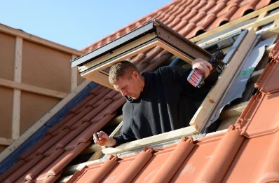 Pose de fenêtres de toit Velux à Doingt